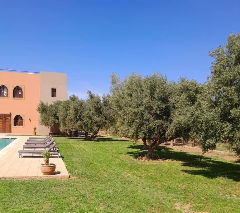Villa Agora, Villa A La Campagne Proche Marrakech Sidi Abdallah Ghiat Экстерьер фото