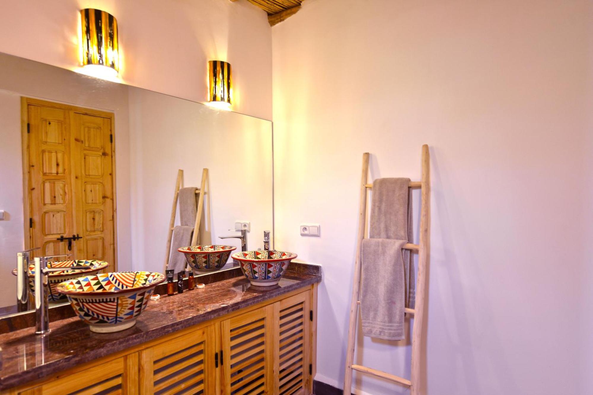 Villa Agora, Villa A La Campagne Proche Marrakech Sidi Abdallah Ghiat Экстерьер фото